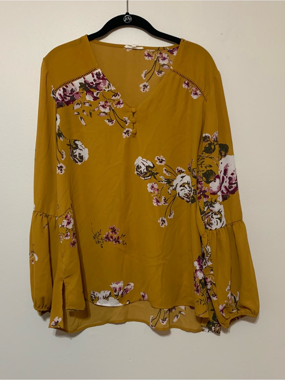 Maurices Floral Blouse Yellow Long Sleeve V-Neck Button Women’s Large
